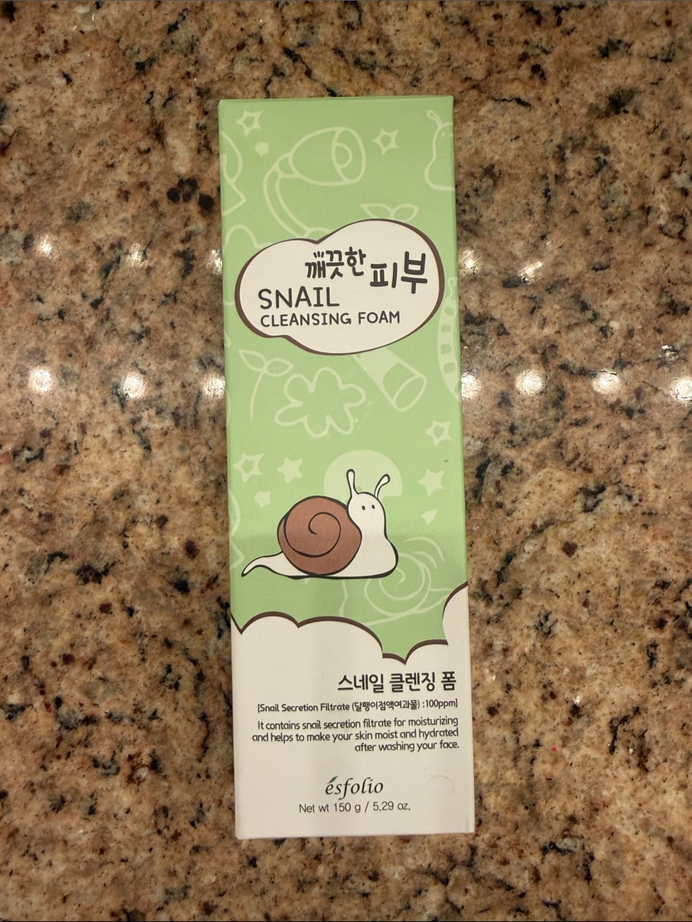 esfolio Snail Cleansing Foam — Green
